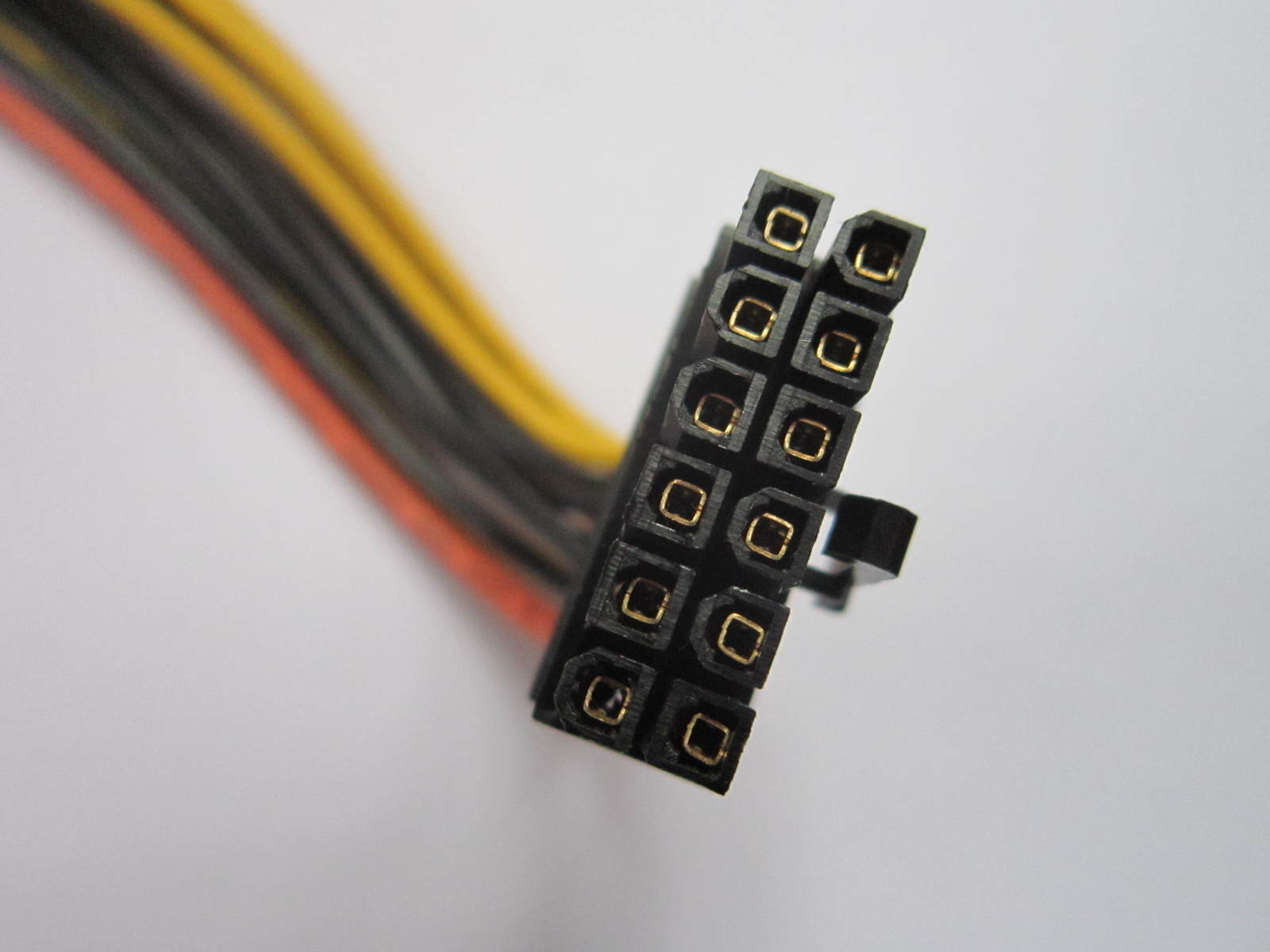 Avalon-modular-power-cable-head.JPG